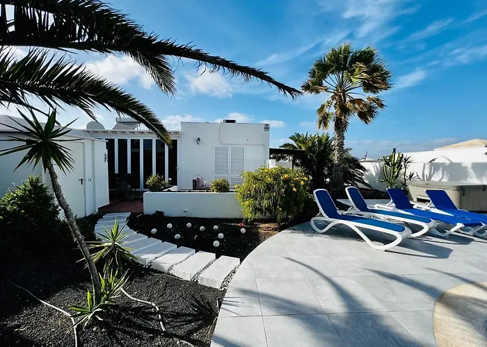 Casa Alizee, Heated Pool, Hot Tub Ferienhaus *